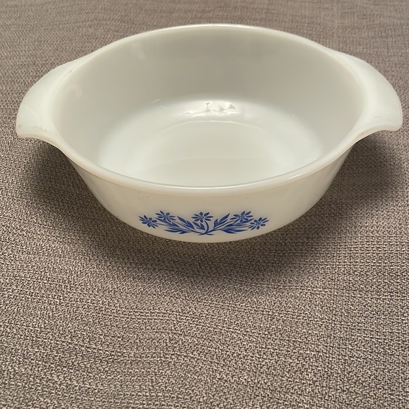 Vintage Fire King Blue Corn Floral Casserole Dish 1 Quart Milk Glass 50’s Era - Picture 11 of 11